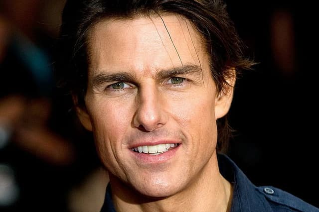 Tom Cruise on Burj Khalifa